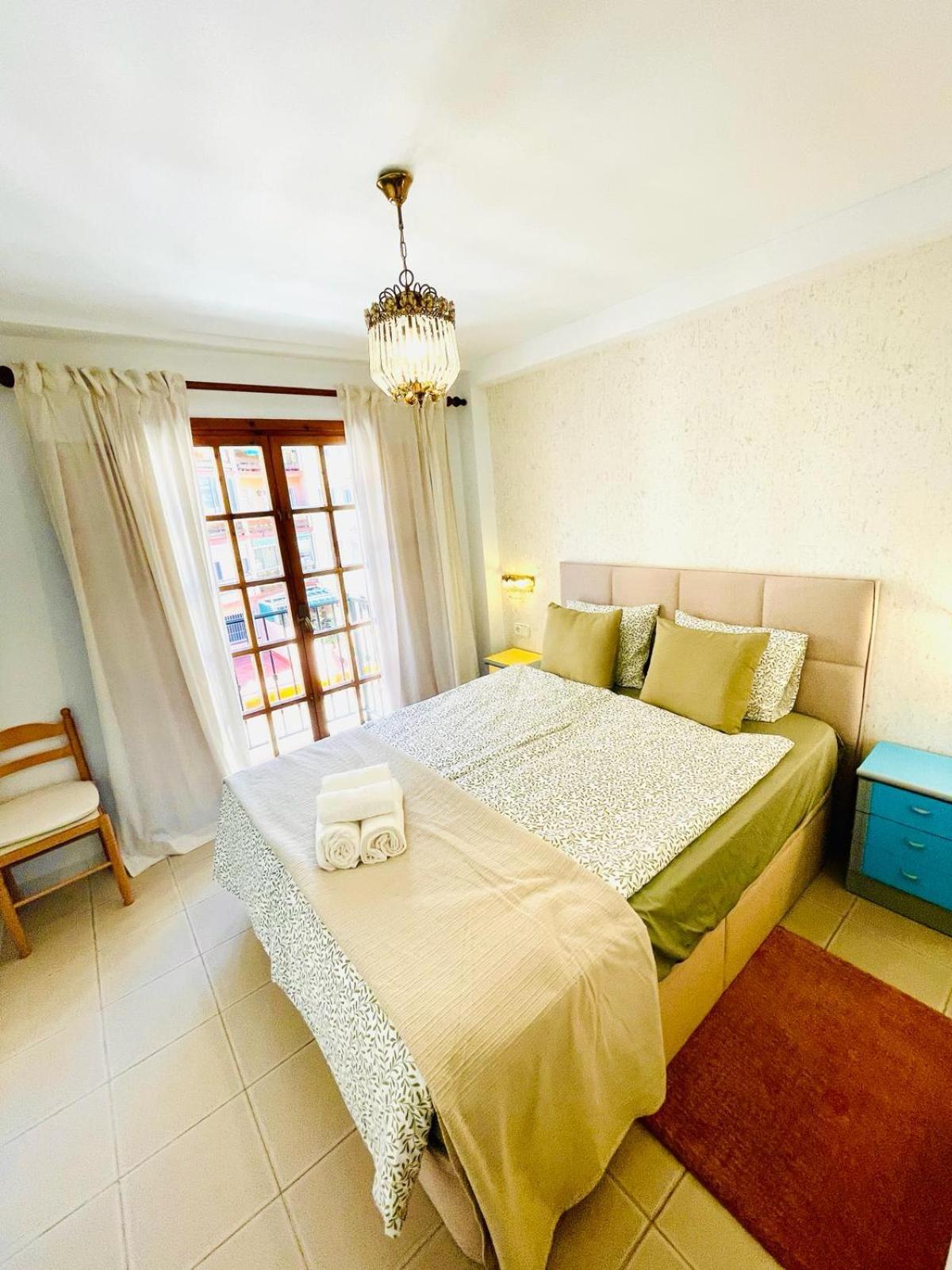 Apartamento Centro Torremolinos Con Solarium Exterior photo